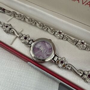 Gloria Vanderbilt Silver and Lavender Watch Set